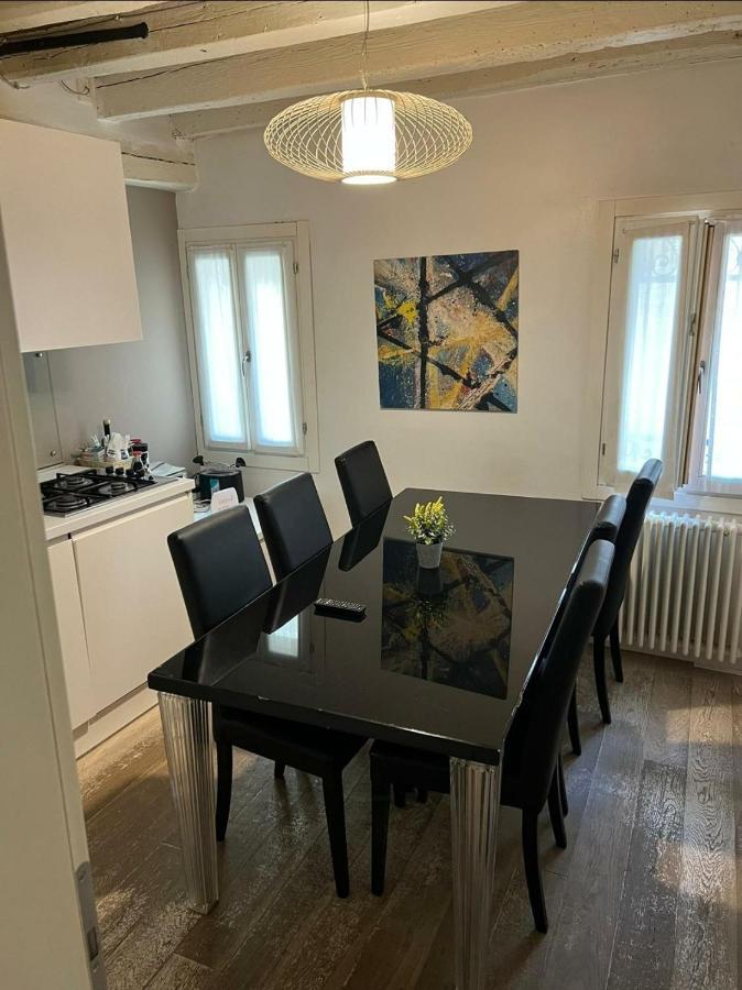 Central Lovely Typical Rooms Rialto Venise Extérieur photo